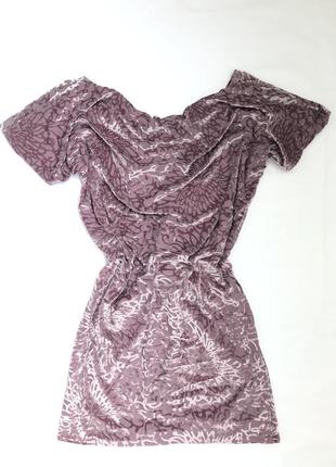 Платье с открытой спиной