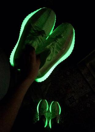Кроссовки adidas yeezy boost v2 350 glow green6 фото