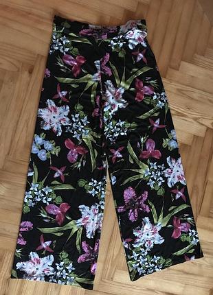 Tu-красивые трикотажные брюки в принт! р.-10