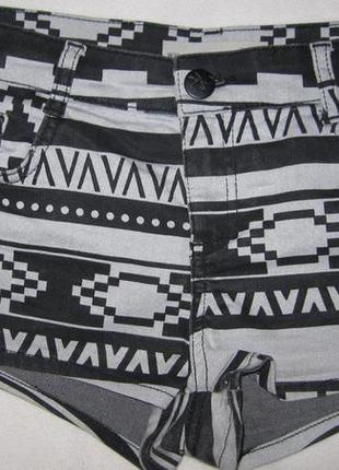 Шорты.разм 12