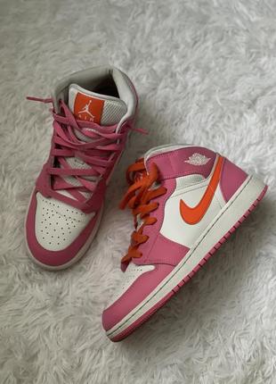 Nike jordan 1