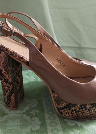 Лот-4 пары  женской  обуви фирмы centro, 39р5 фото