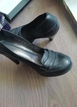 Кожаные туфли