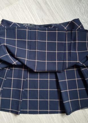 Новая брендовая синяя трендовая короткая вискозная юбка тенниска шотландка в клетку с высокой талией со сборками f&f 10 m3 фото