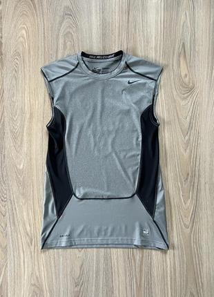 Мужская спортивная компрессионная майка nike pro combat compression