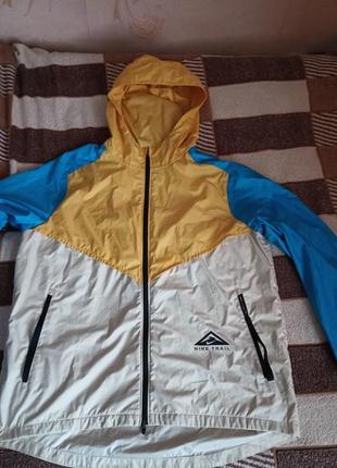 Вітровка nike windrunner trail running jacket2 фото