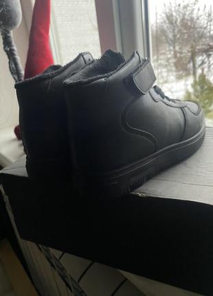 Мальчишки ботинки на зиму3 фото
