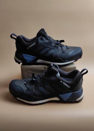 Кроссовки adidas terrex gore- tex р.38.5 длина стельки 24,5 см.1 фото