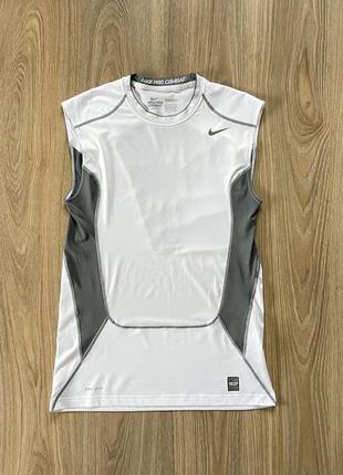 Спортивна компресійна майка nike pro combat compression