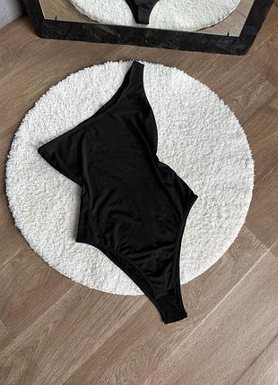 Боди на одно плечо