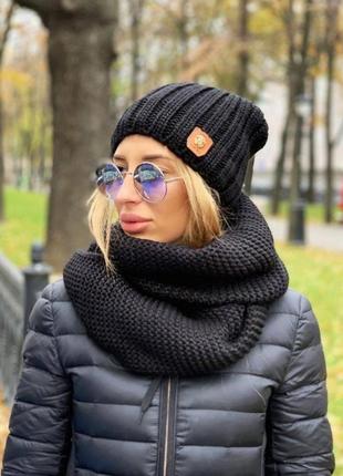 Набір шапка і снуд