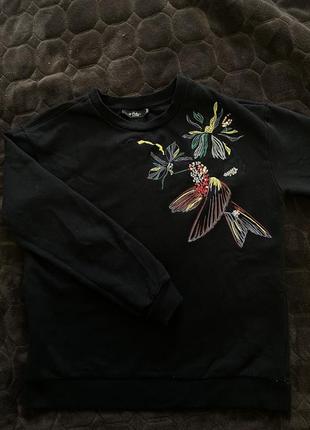 Чорний світшот з крутою вишивкою від colin’s