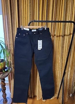 Джинсы zara.новые. размер 44.
