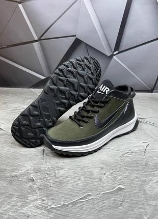 Зисові чоловічі кросівки nike на хутрі, черевики натуральна шкіра/нубук кольору хакі4 фото