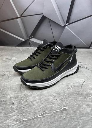 Зисові чоловічі кросівки nike на хутрі, черевики натуральна шкіра/нубук кольору хакі5 фото