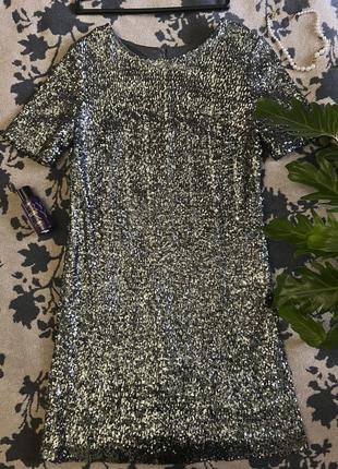 Праздничное платье в пайетках, размер м1 фото