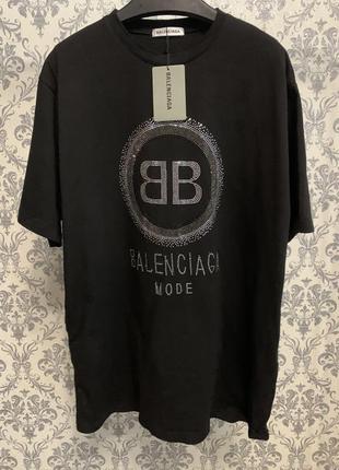 Футболка платье удлиненная в стиле balenciaga