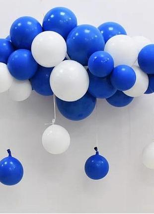 Хмаринка з повітряних кульок