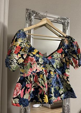 Блуза в квіти zara