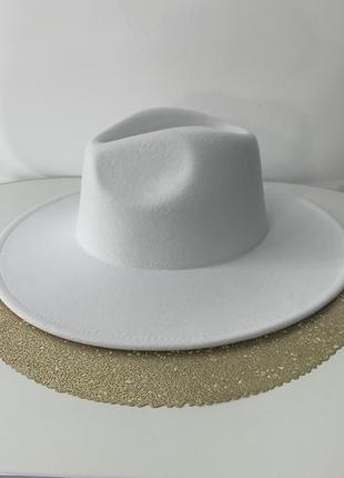 Шляпа унисекс широкие поля белая