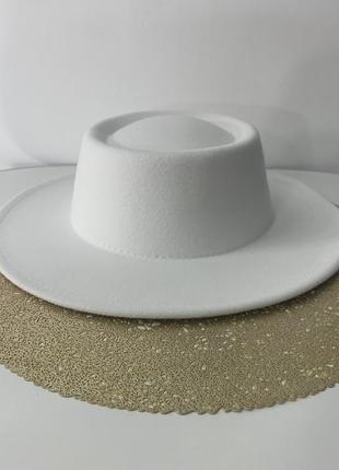 Шляпа канотье унисекс с круглой тульей 8 см белый дефект