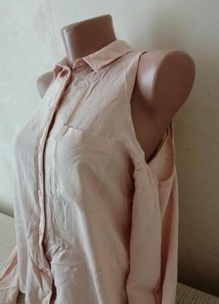 Блуза з оголеними плечима та рукавами2 фото