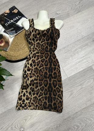Коричневое платье мини в леопардовом принт платья в стиле dolce&amp;gabbama9 фото