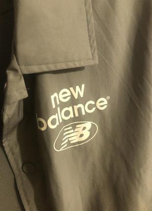 Куртка new balance2 фото