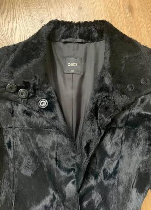 Стильное пальто из искусственного меха6 фото