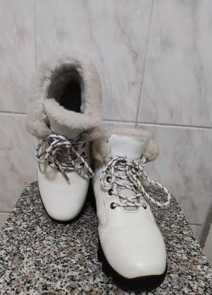 Белые кожаные ботинки размер 365 фото