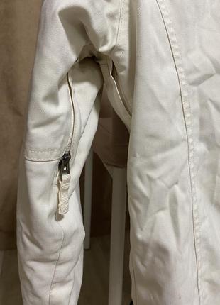 Burton лижна курточка , розмір s, стан близький до нового.4 фото