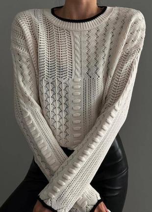 Жіночий светр