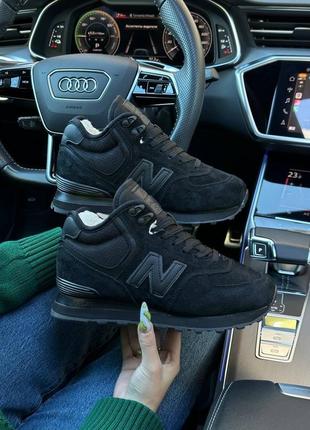 Зимові жіночі кросівки new balance 574 high all black suede fur8 фото