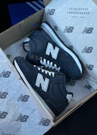 Зимові жіночі кросівки new balance 574 high dark blue white fur5 фото