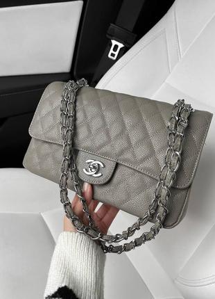 Кожаная сумка chanel