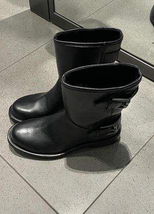 Zara  чоботи жіночі демісезонні3 фото