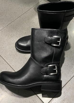 Zara  чоботи жіночі демісезонні2 фото