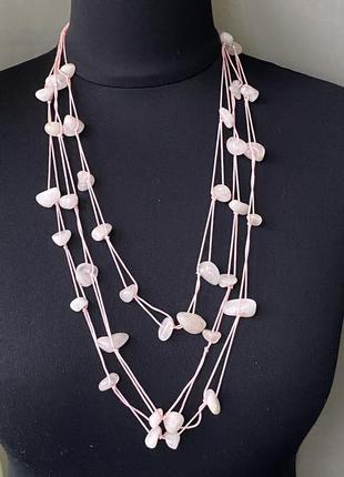 Оригинальное колье ожерелье с натуральным розовым кварцем4 фото