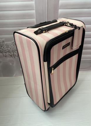 Валіза, чемодан в розовую полоску8 фото