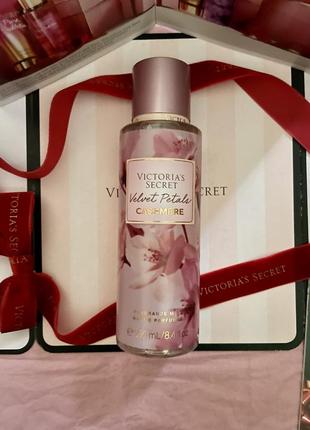 Victoria's secret velvet petals cashmere fragrance mist3 фото