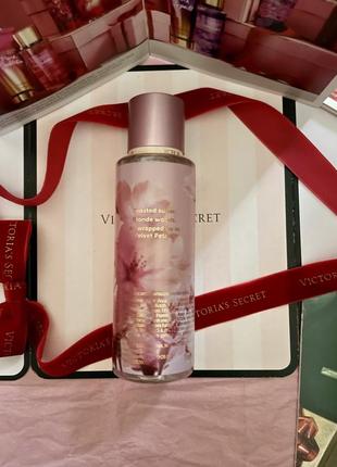 Victoria's secret velvet petals cashmere fragrance mist4 фото