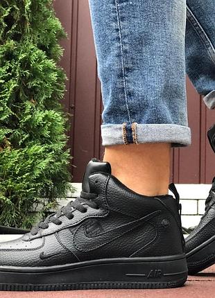 Зимові чоловічі кросівки nike kobe pg 5 daughters cw3143 301 release date 1 07 mid lv8 (чорні) зима