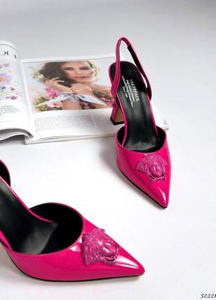 Босоніжки з прикрасою | туфлі жіночі2 фото