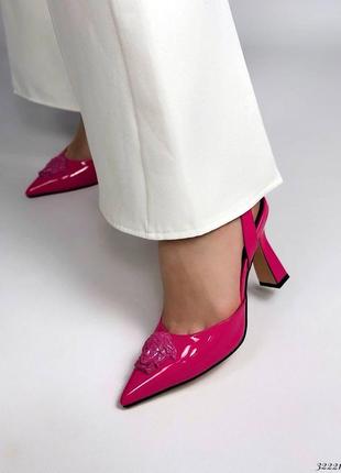 Босоніжки з прикрасою | туфлі жіночі4 фото