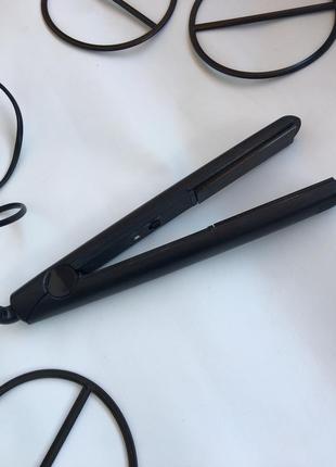 Утюжок для вирівнювання волосся