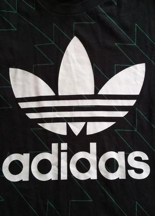 Мужская футболка adidas center logo t-shirt (m-l) оригинал3 фото