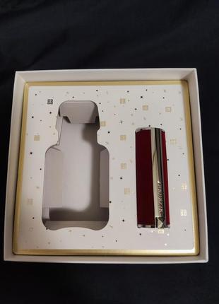 Помада для губ Givenchy T-shirt con stampa Bianco lipstick, 37 rouge graine5 фото