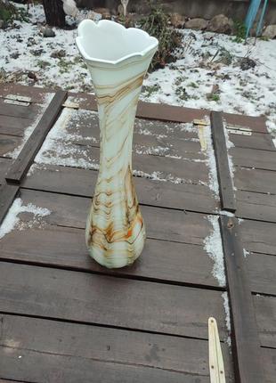 Велика напольна скляна ваза для квітів гуьне скло4 фото