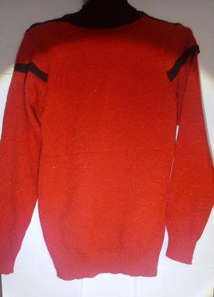 Новый красный свитер с блестками2 фото