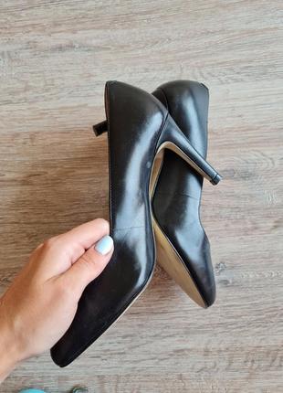 Жіночі шкіряні туфлі на каблуках minelli4 фото